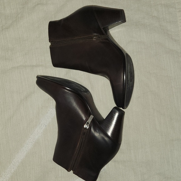 Frye Phoebe booties-svl dark brown size 7m - Picture 11 of 16